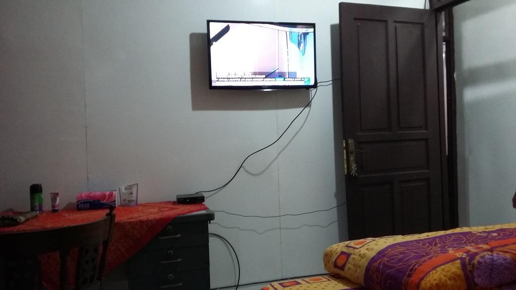 Mayestik Guest House Syariah Jacarta Exterior foto
