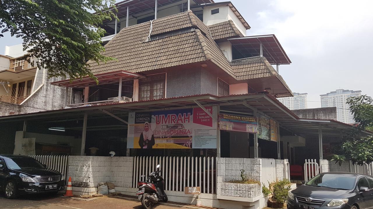 Mayestik Guest House Syariah Jacarta Exterior foto